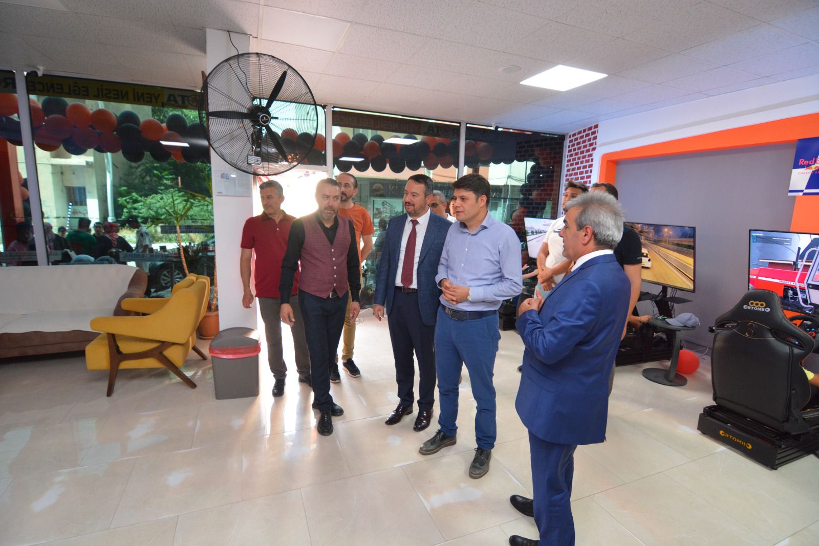 Kaymakam Çengel İşletme Açılışına Katıldı