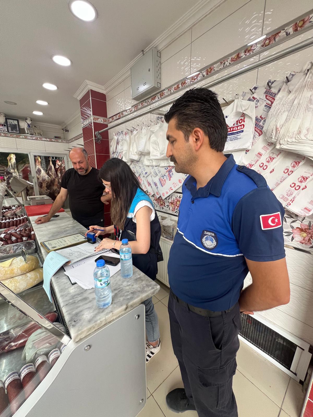 Emirdağ’da İnsan Sağlığı Ön Planda Ekipler Sahada
