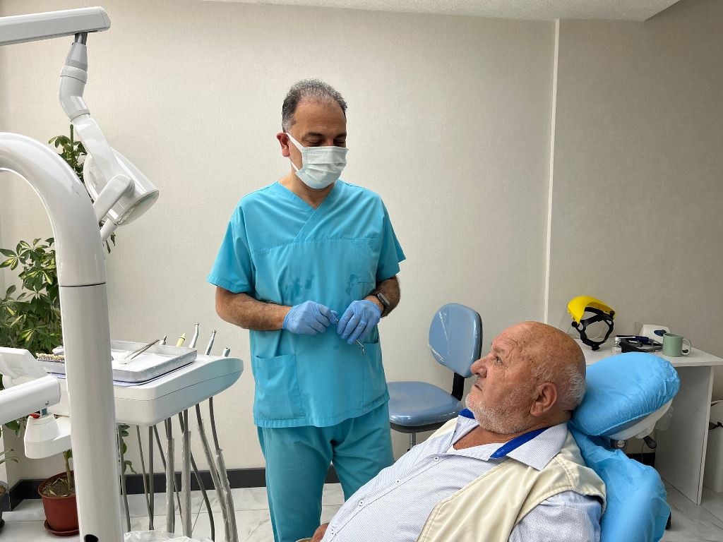 ESTETİK VE ÇİĞNEME FONSİYONLARI İÇİN ÖNEMLİ BİR BULUŞ