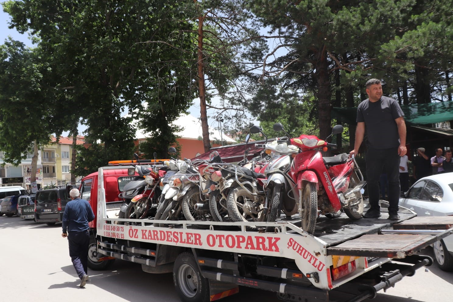 Kural İhlali Yapan Sürücülere Cezai İşlem Uygulandı: Polisten Tescilsiz Motosiklet Sürücülerine Yönelik Denetim