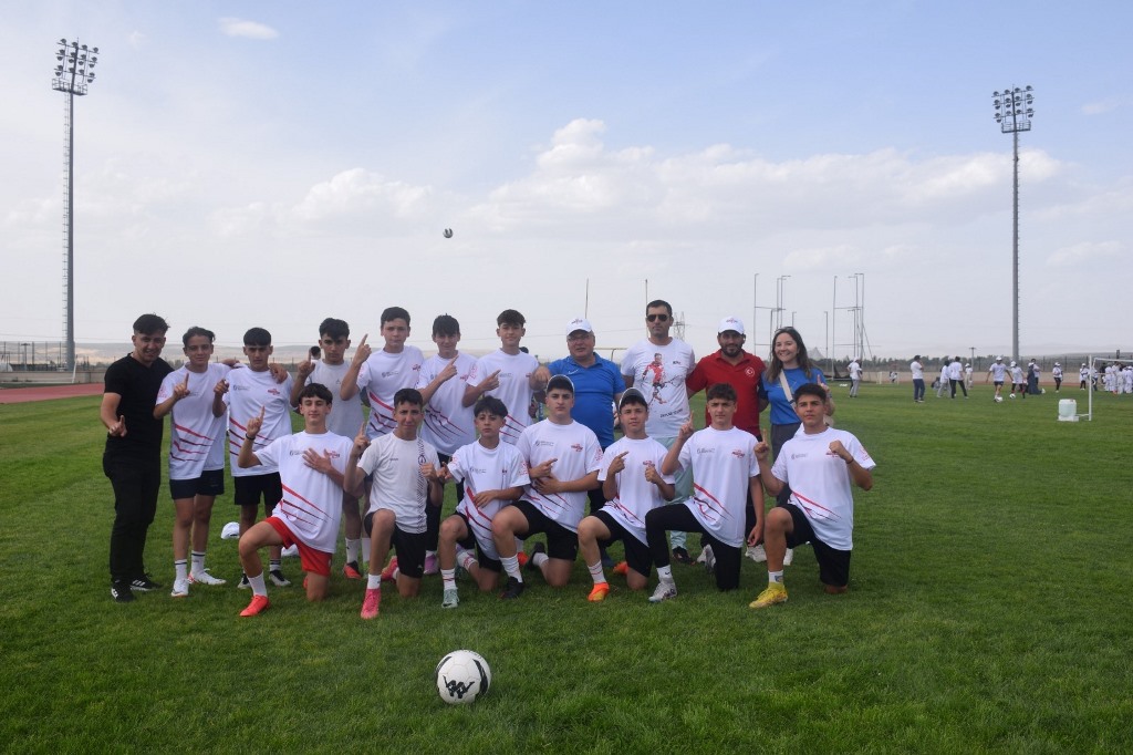 HAREKETLİLİK YILI SPOR ŞENLİĞİ KUTLANDI