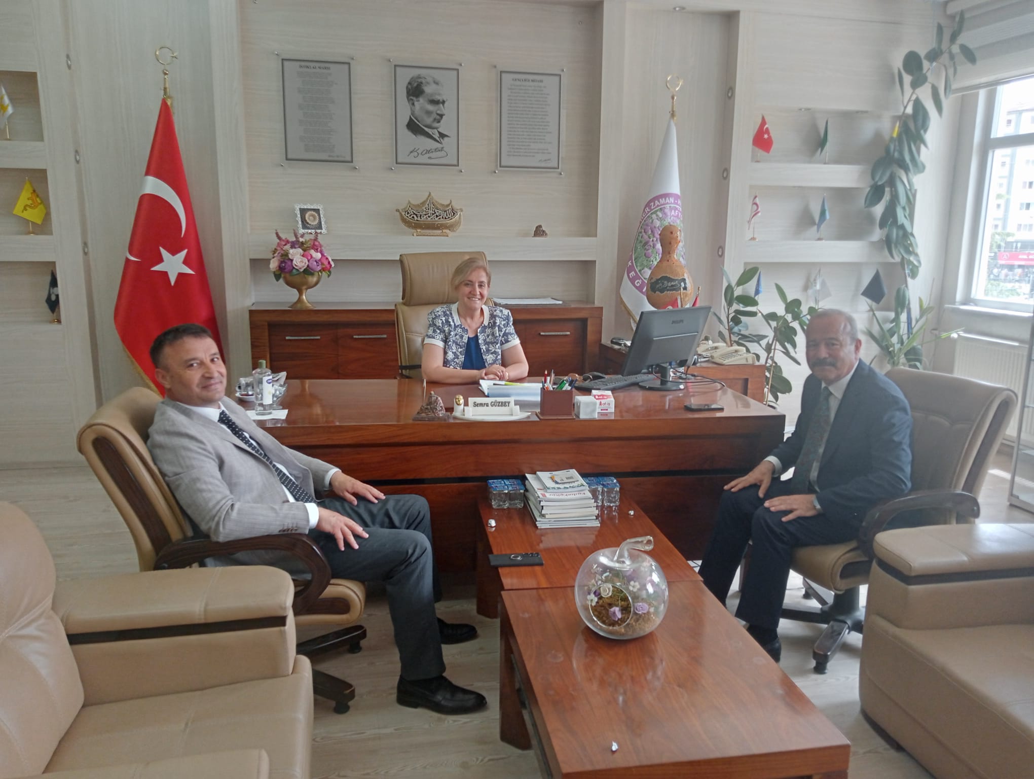Başarılı İdareci Güzbey'e MHP'li Taytak'tan Ziyaret
