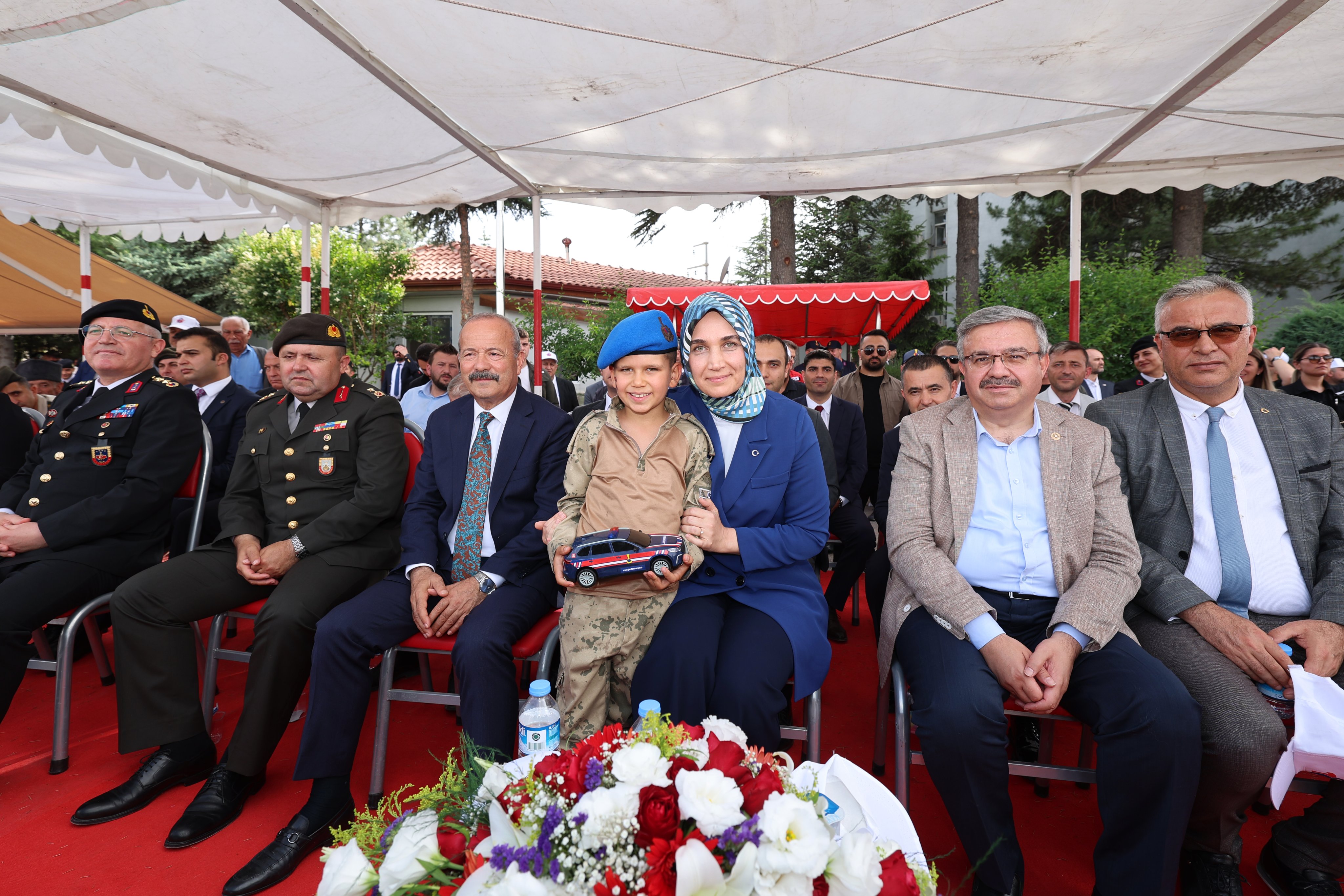 Jandarma Teşkilatı 185 Yaşında!  Afyonkarahisar İl Komutanlığı’nda kutlama gerçekleştirildi
