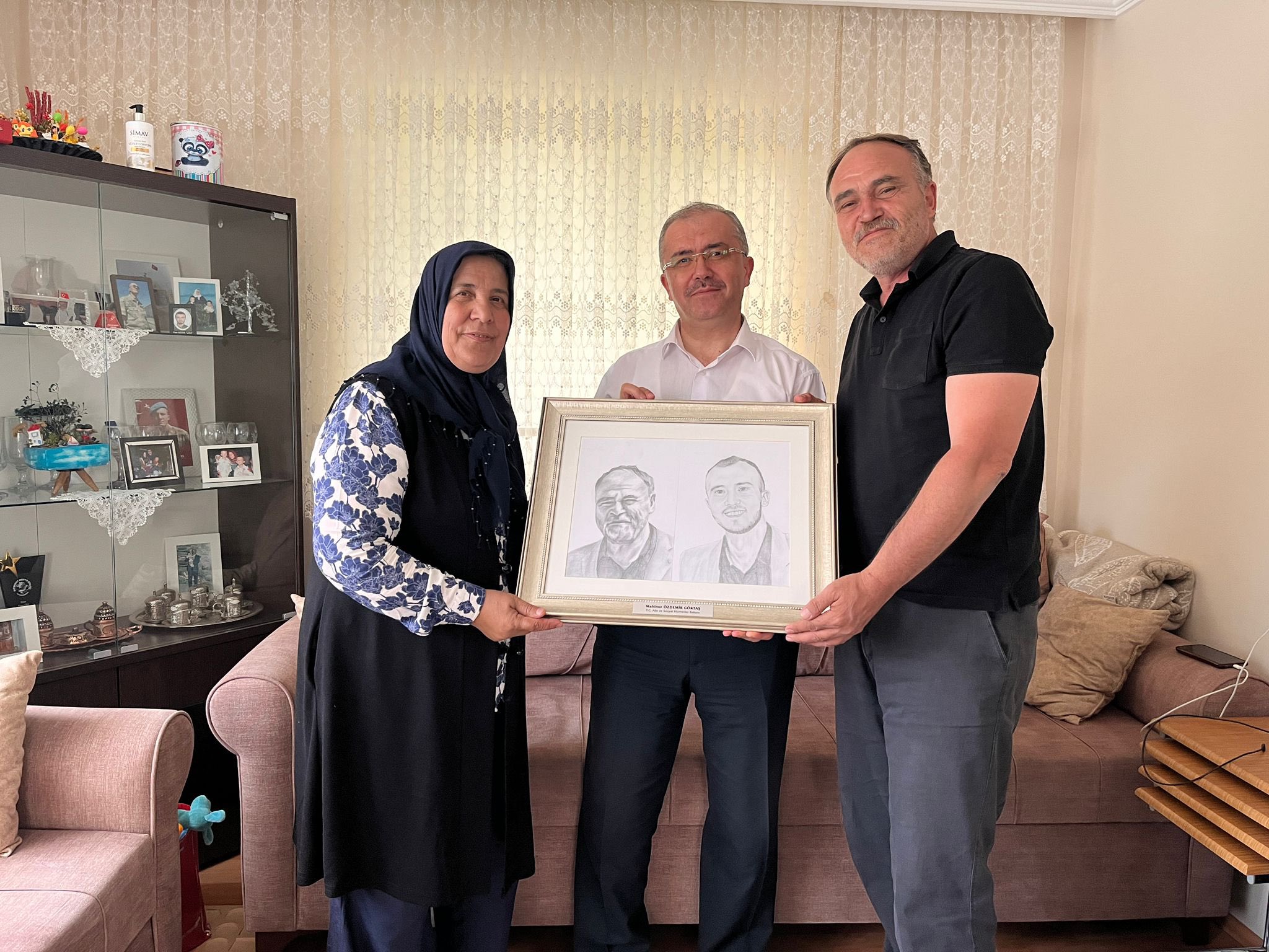 Müdür Erdoğan'dan Şehit Babasına Anlamlı Ziyaret