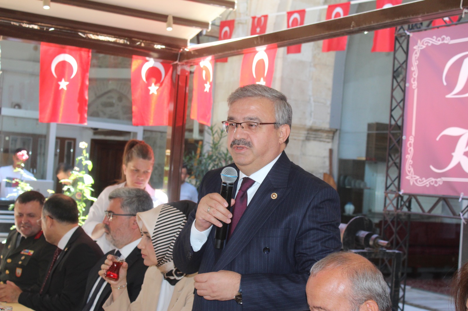 “Bayramlar, Kardeşlik, Paylaşmak Demektir Bunun İdrakinde Olalım”