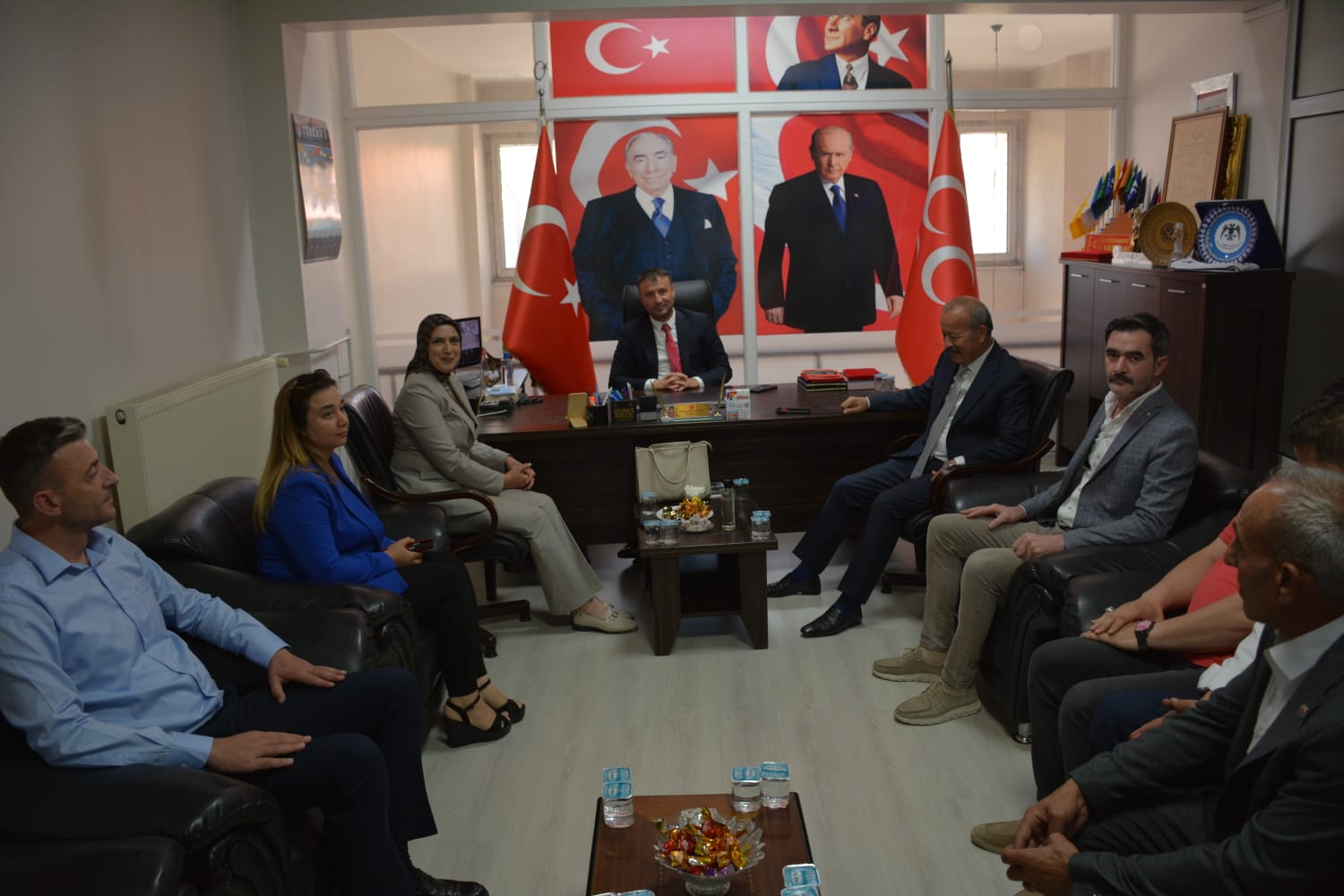 "KURBAN YAKLAŞMAK VE PAYLAŞMAK DEMEKTİR"