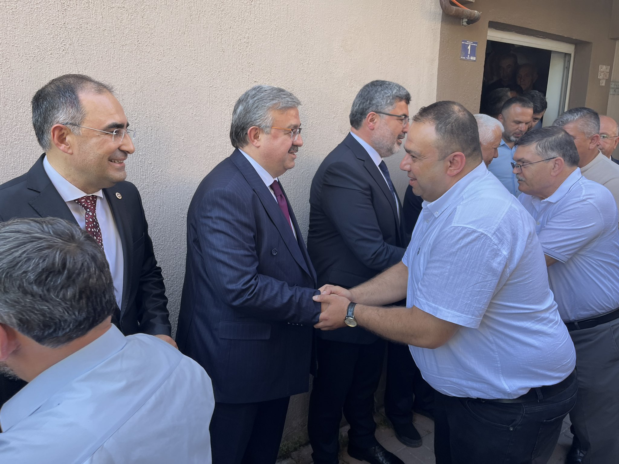 “ZULME KARŞI DİM DİK DURAN TEK LİDER RECEP TAYYİP ERDOĞAN’DIR”