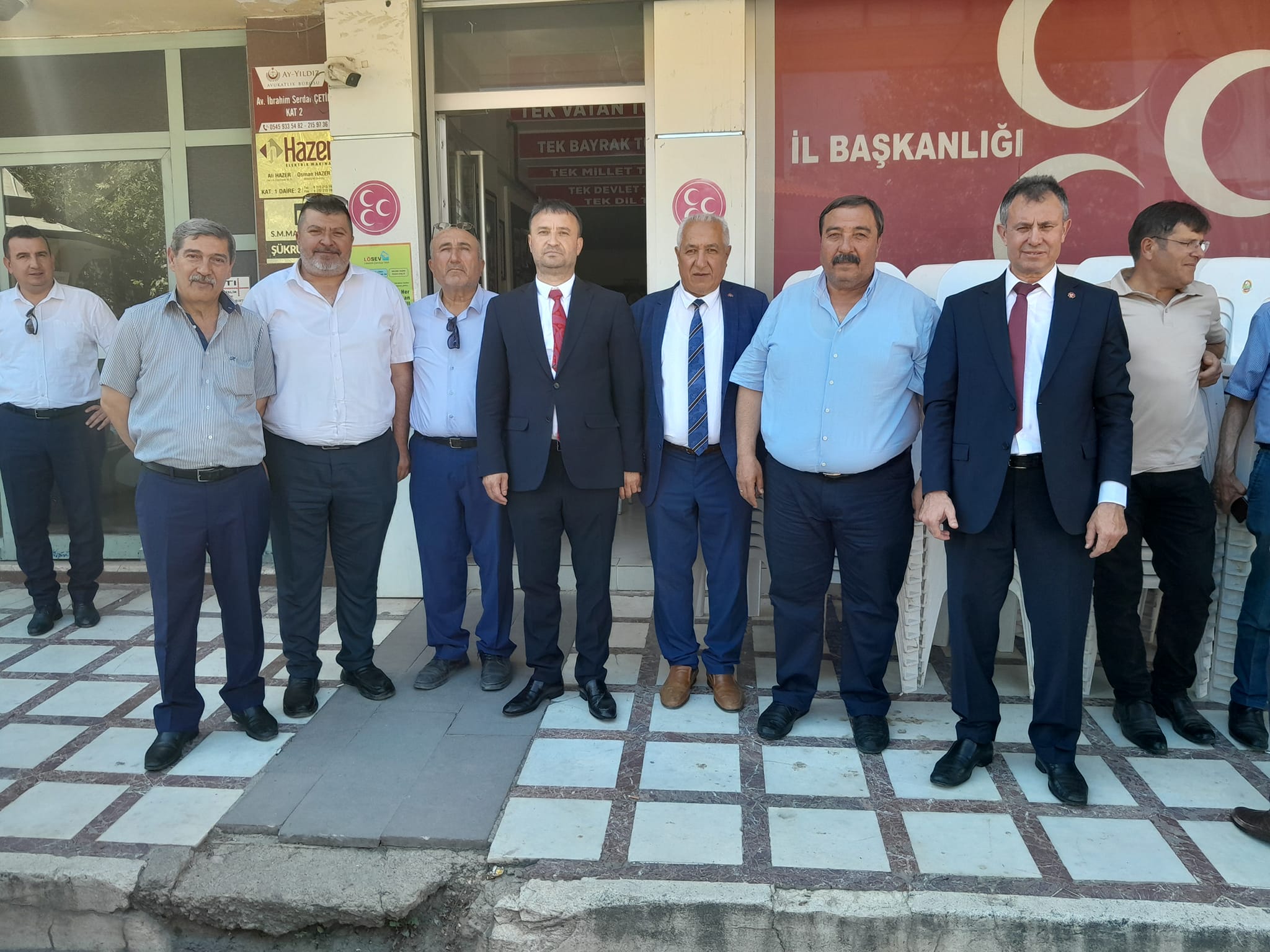 MİLLİYETÇİ HAREKET  "ÖNCE ÜLKEM VE MİLLETİM ANLAYIŞIYLA HAREKET EDER"