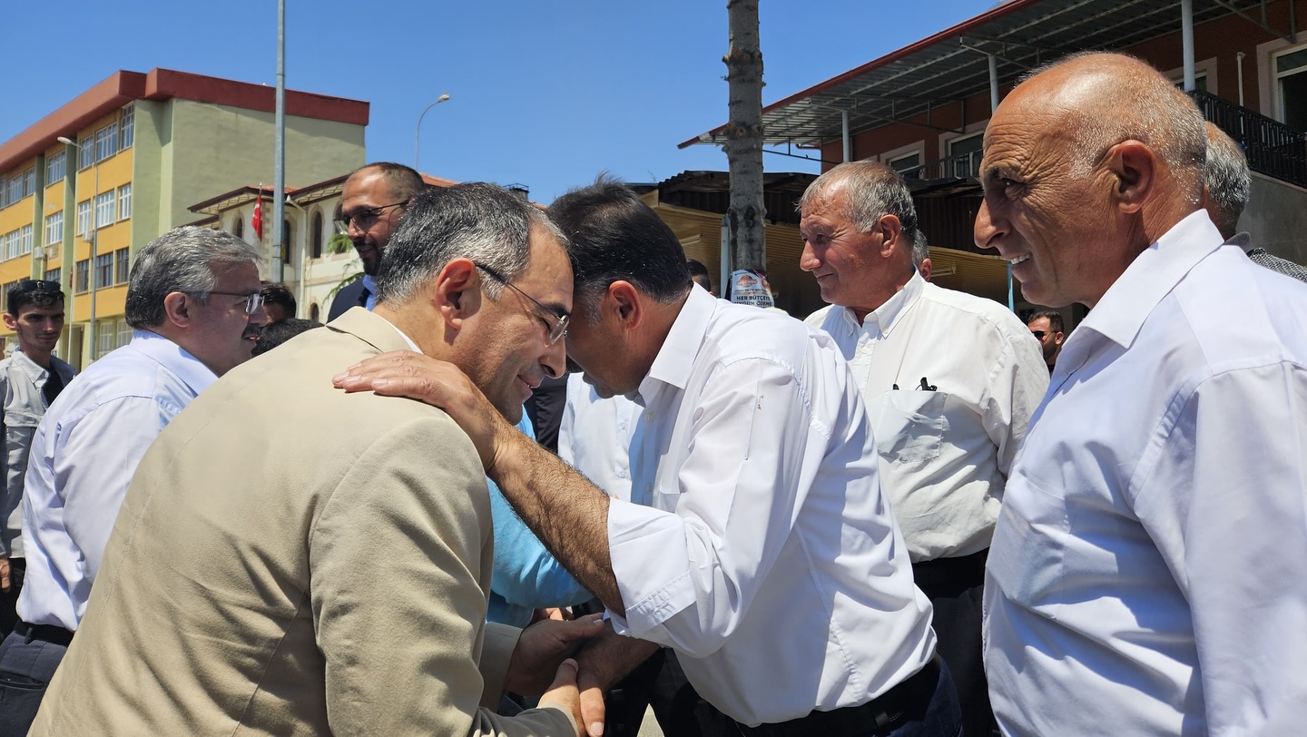 AK Parti Teşkilatı Bayat’ta Bayramlaşma Programına Katıldı