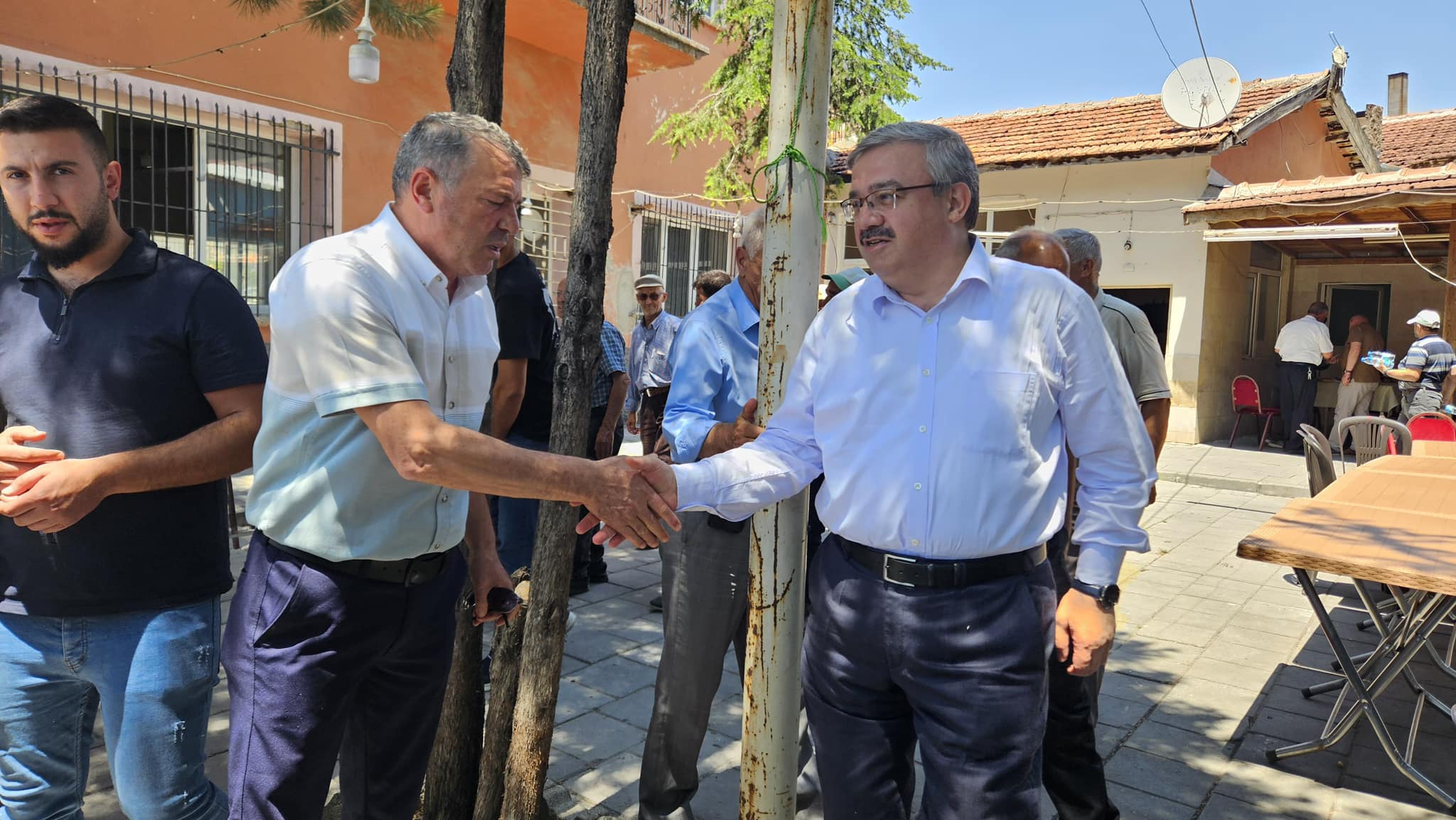 AK Parti Teşkilatı Bayat’ta Bayramlaşma Programına Katıldı