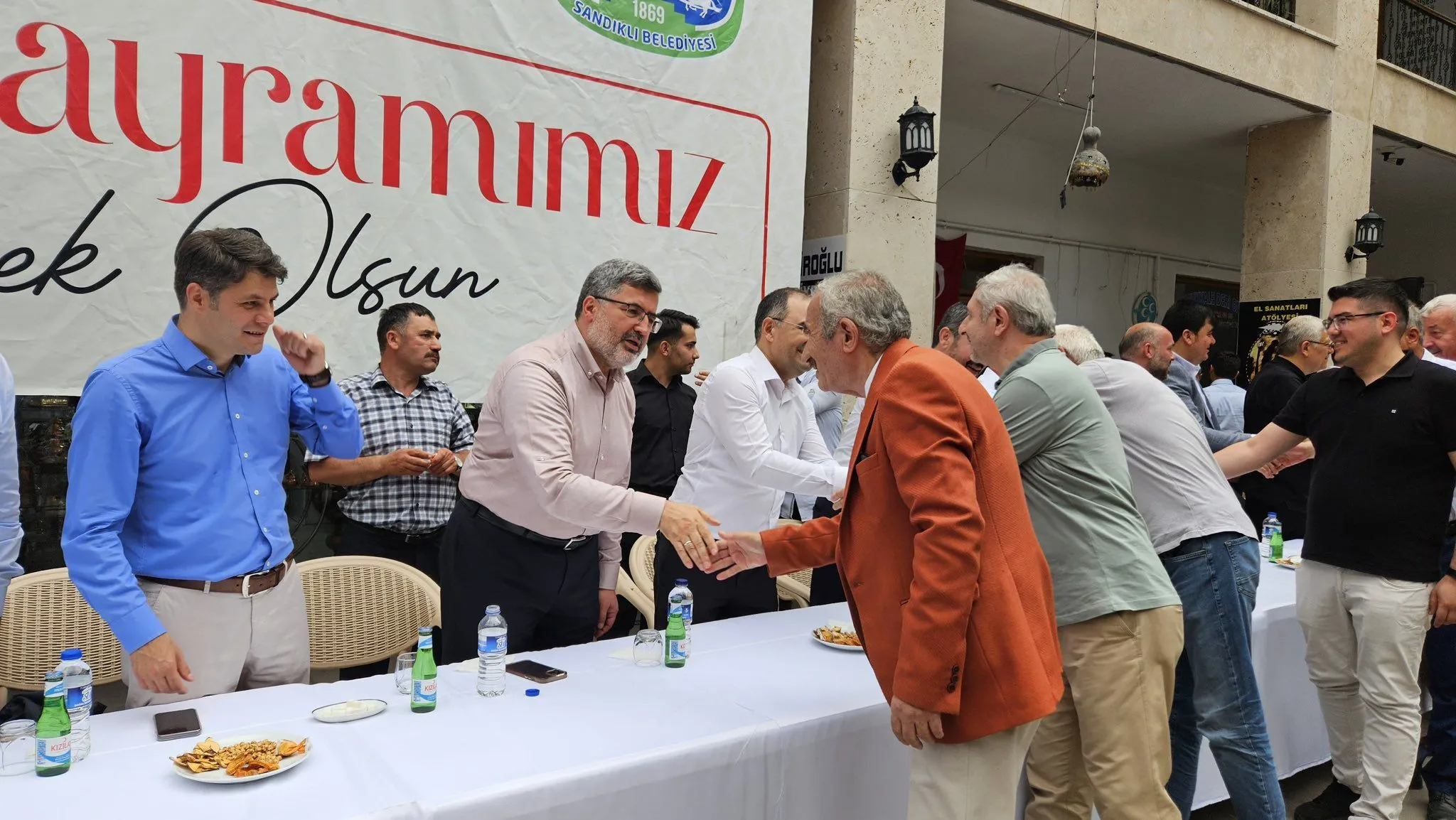 AK Partili Özkaya'dan Başkan Öztaş'a Övgü Dolu Sözler