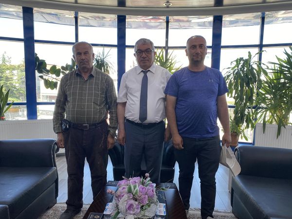 Başkan Özaşkın Makamının Kapısını Ardına Kadar Açtı