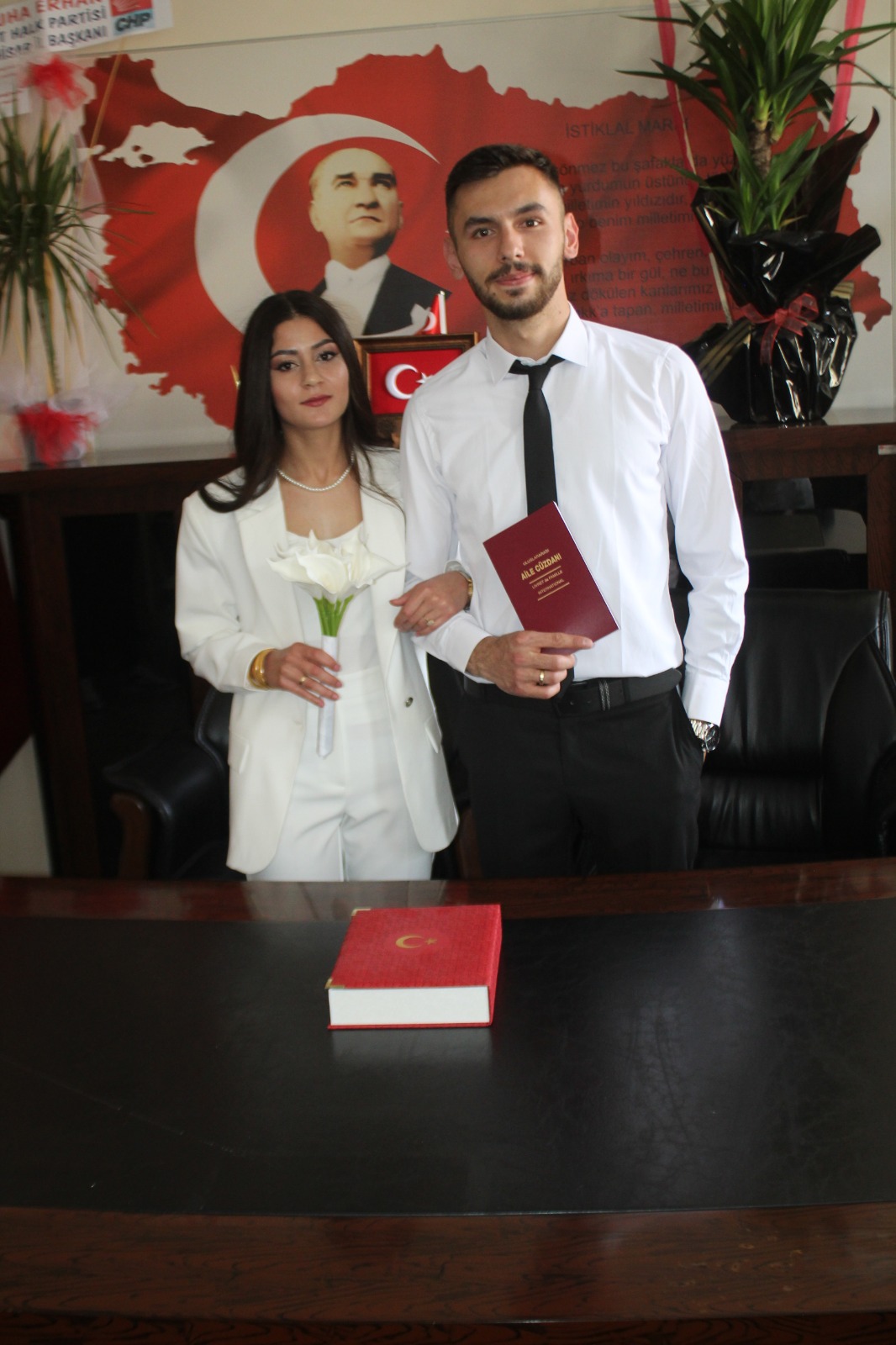 Başkan Gönüllü Gençlerin En Mutlu Anlarına Tanıklık Etti