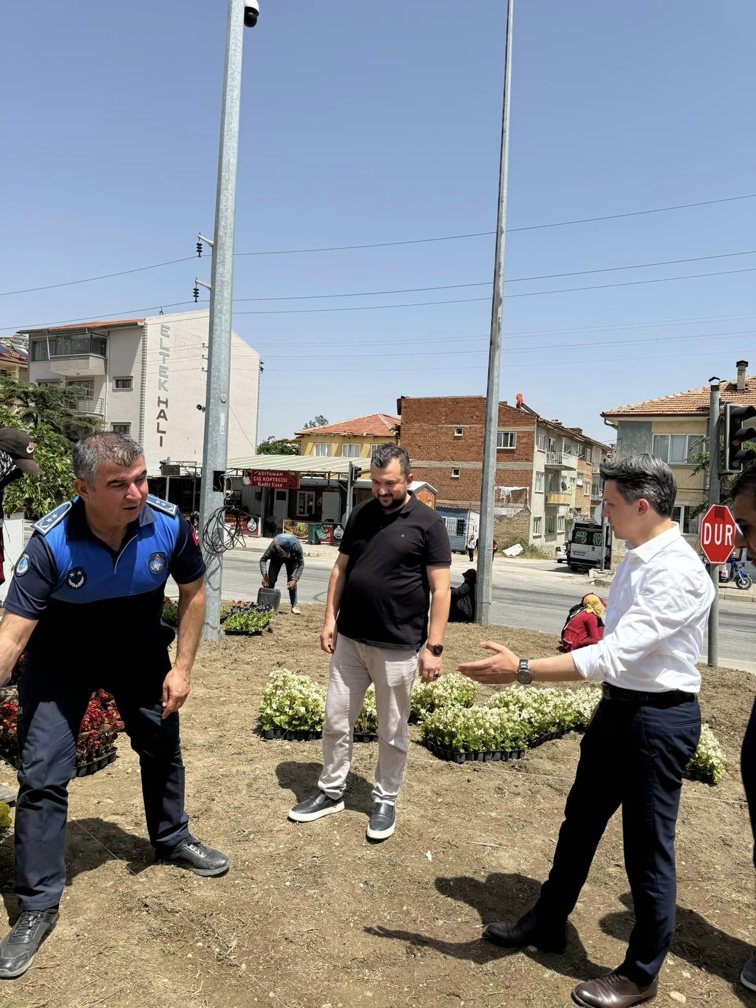 Genç ve Dinamik Başkan Çiçek Çalışmaları Yerinde İnceledi