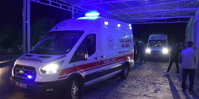2 Yaşındaki Çocuğa Amcasının Kullandığı Araç Çarptı: Küçük çocuk olay yerinde hayatını kaybetti