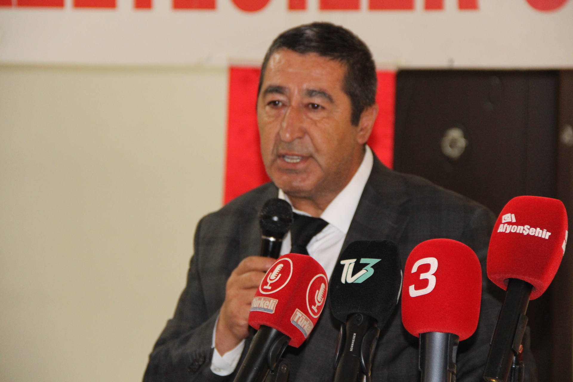 “AGC’nin Hak Kapısı, Demokrasi Kapısı Olduğuna İnanıyorum”