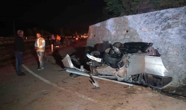 Gençlerin Gezisi Facia İle Bitti: 3 Ölü, 2 Yaralı