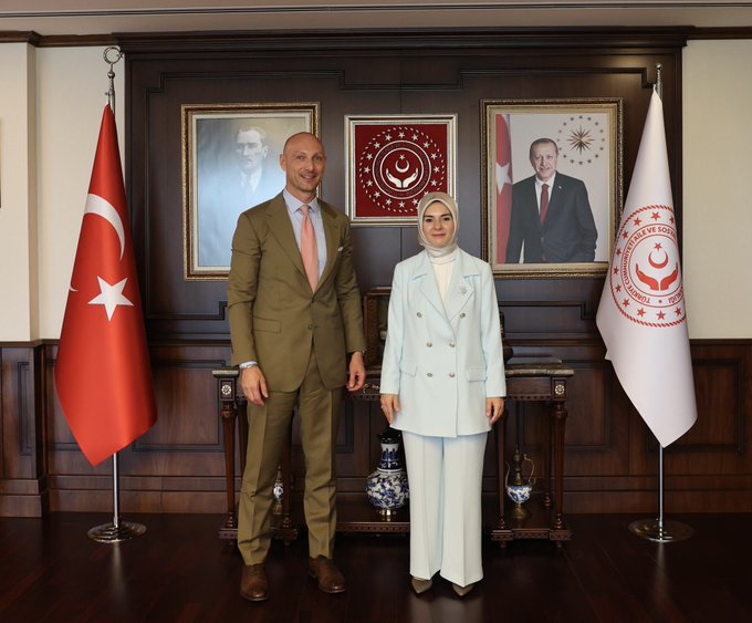 Afyonlu Bakan Göktaş'a Uluslararası  Temsilciliklerden Ziyaretler Gelmeye Devam Ediyor