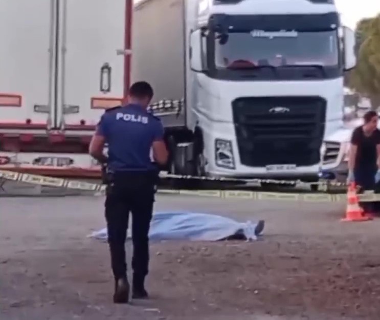 Afyonkarahisar Da Çalışan Adam Eski Eşini Öldürdü!