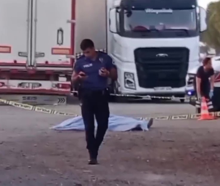 Afyonkarahisar Da Çalışan Adam Eski Eşini Öldürdü!