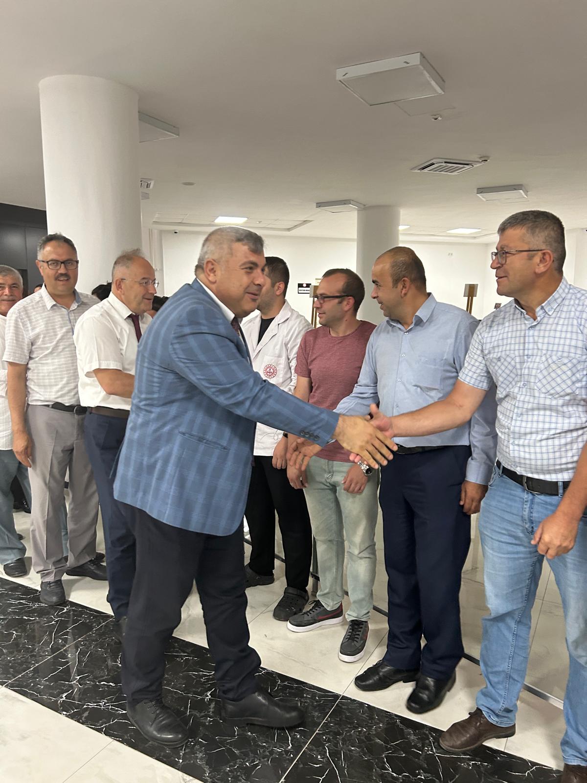 Müdür Sünnetci Personeliyle Bayramlaştı