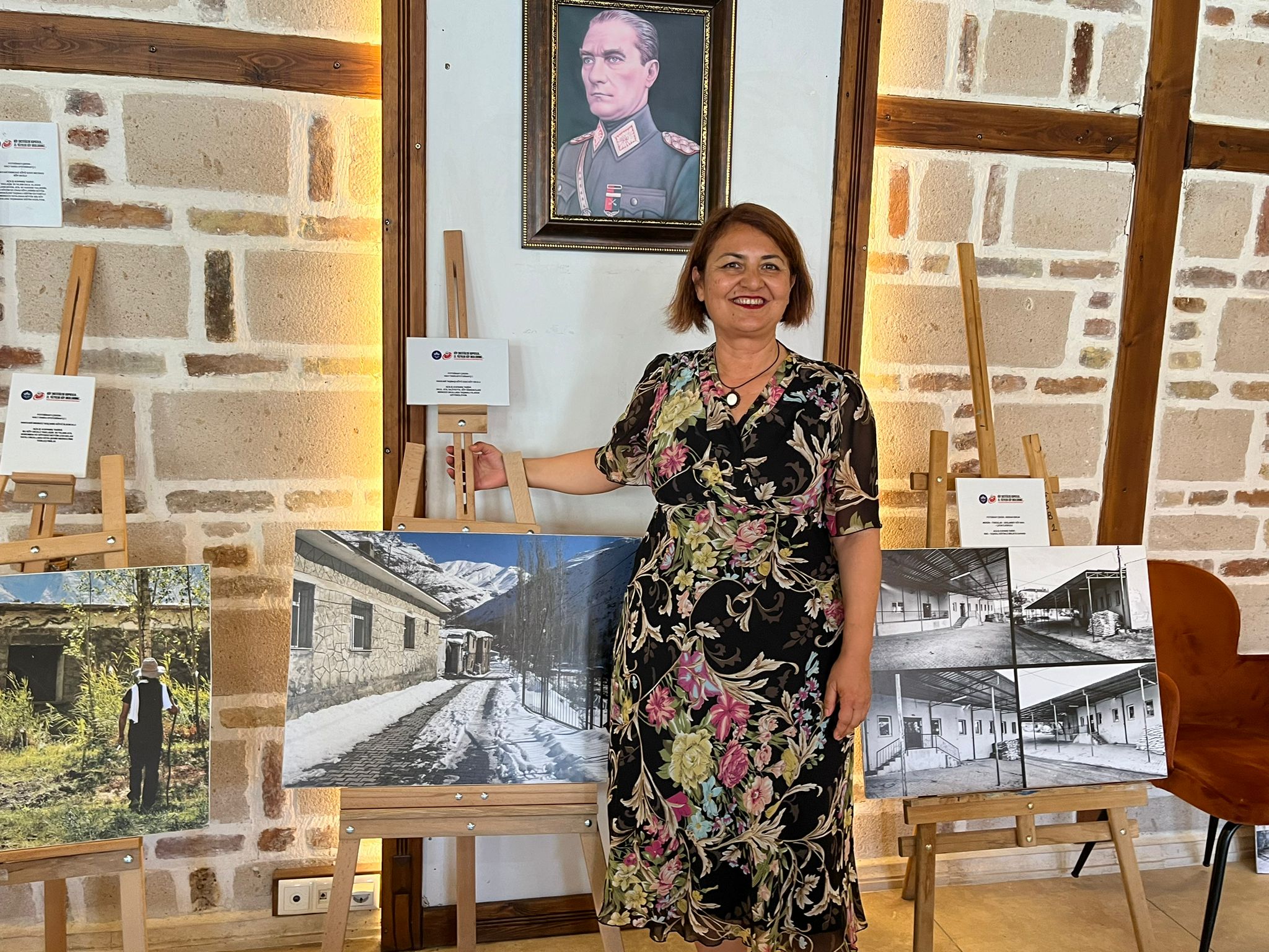 İsmail Hakkı Tonguç’un Anısına"21. Yüzyılda Köy Okulları" Fotoğraf Sergisi Afyon’da Açıldı