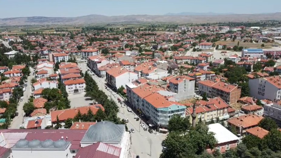 Afyonkarahisar'ın O İlçesinde Termometreler 38 Dereceleri Gördü