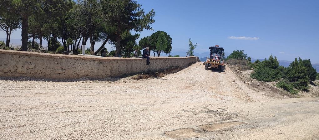 DİNAR'DA ÇALIŞMALAR TÜM HIZIYLA DEVAM EDİYOR