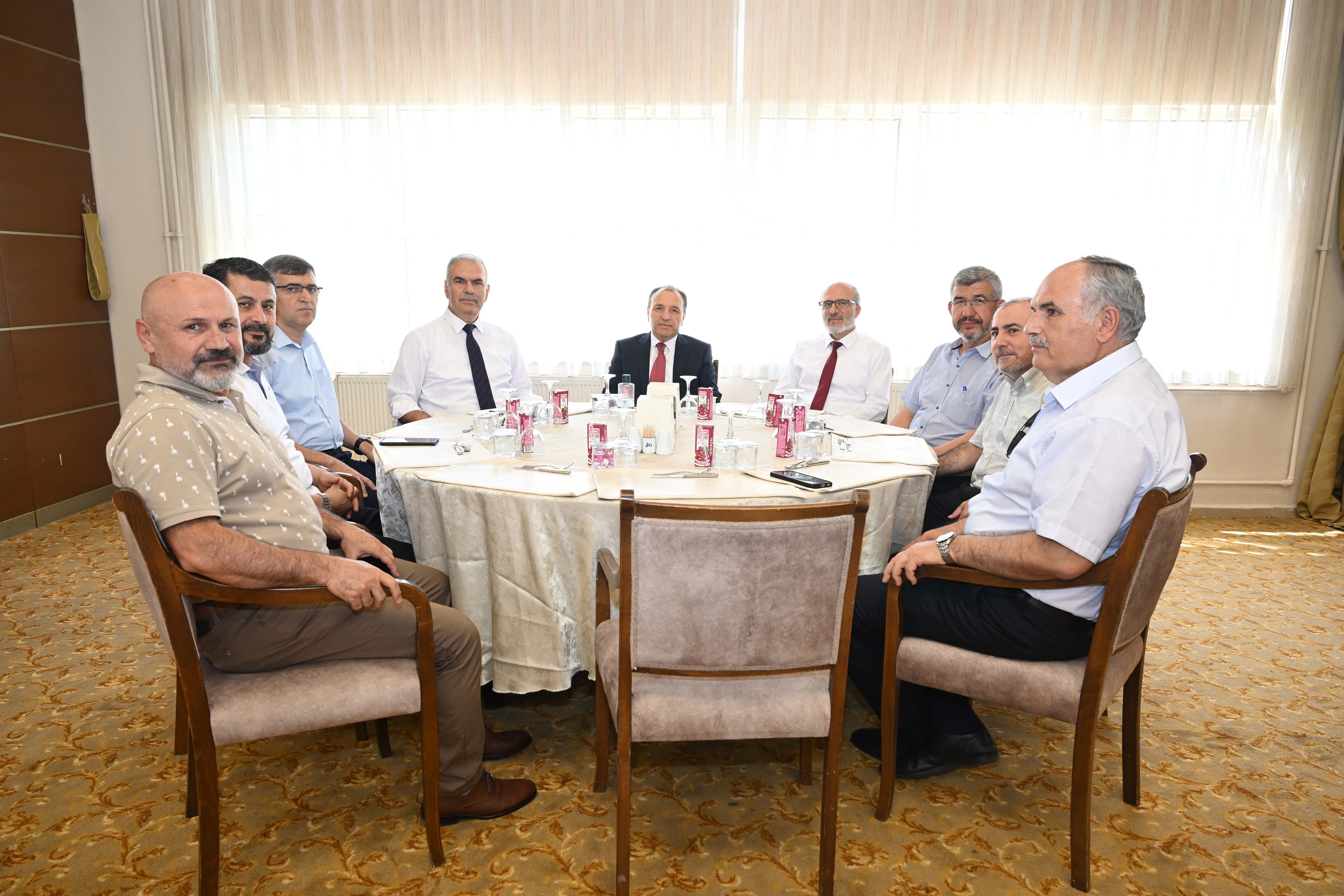 AKÜ’de Bayramlaşma Töreni Gerçekleştirildi
