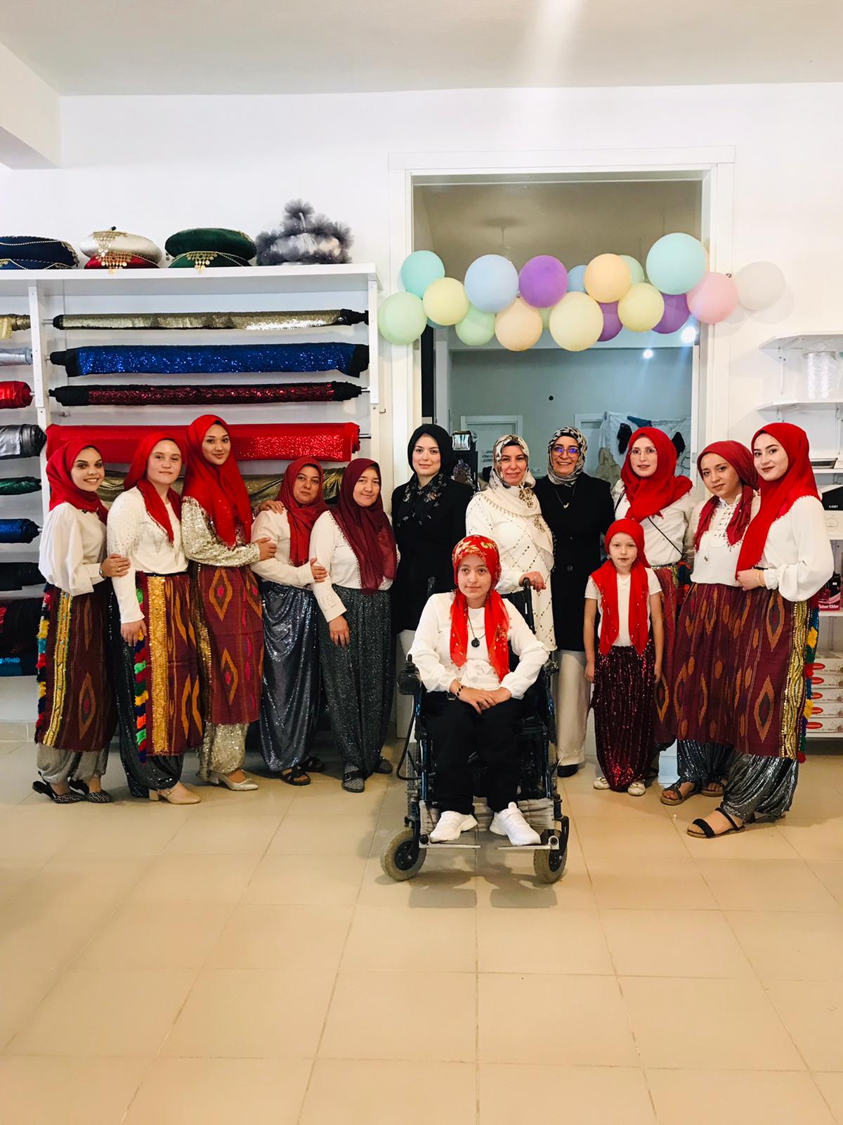 El Sanatları Sergisi Açıldı:  Küçükhüyük Kasabası Geleneklerine Sahip Çıkıyor