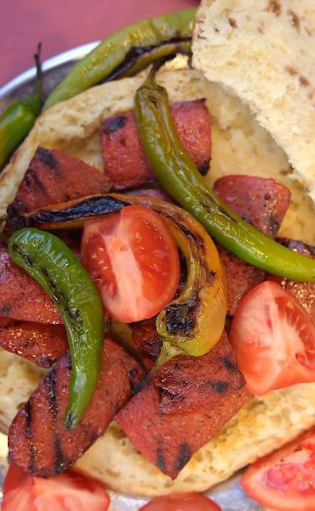 DANDİ DÖNER'DEN AFYON'A ÖZEL HALK GÜNÜ