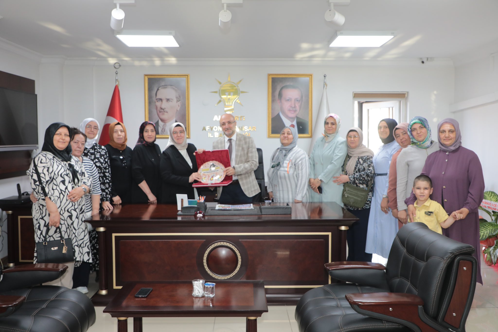 “Bizi Başarıya Taşıyan Kadınlarımız, Afyonkarahisar'da da Hep Ön Planda Olacak”