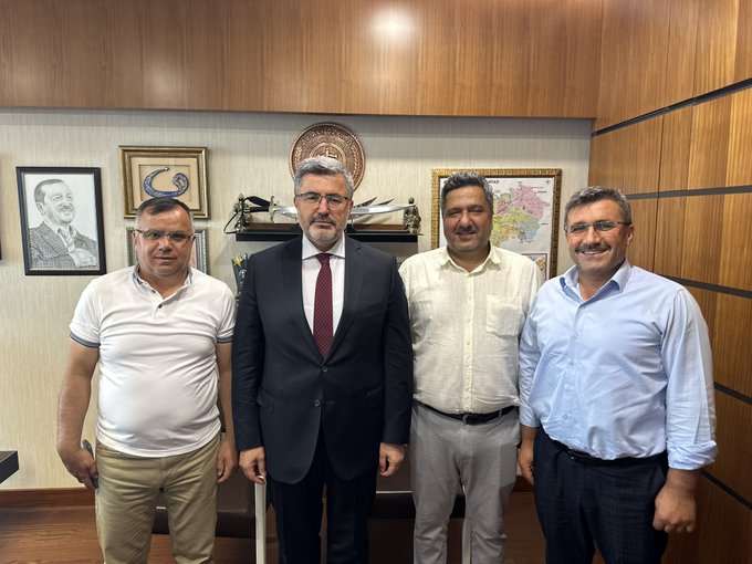 AK Partili Özkaya Düğmeye Baştı Hocalar İlçesi İçin Yeni Ulaşım Projeleri Geliyor