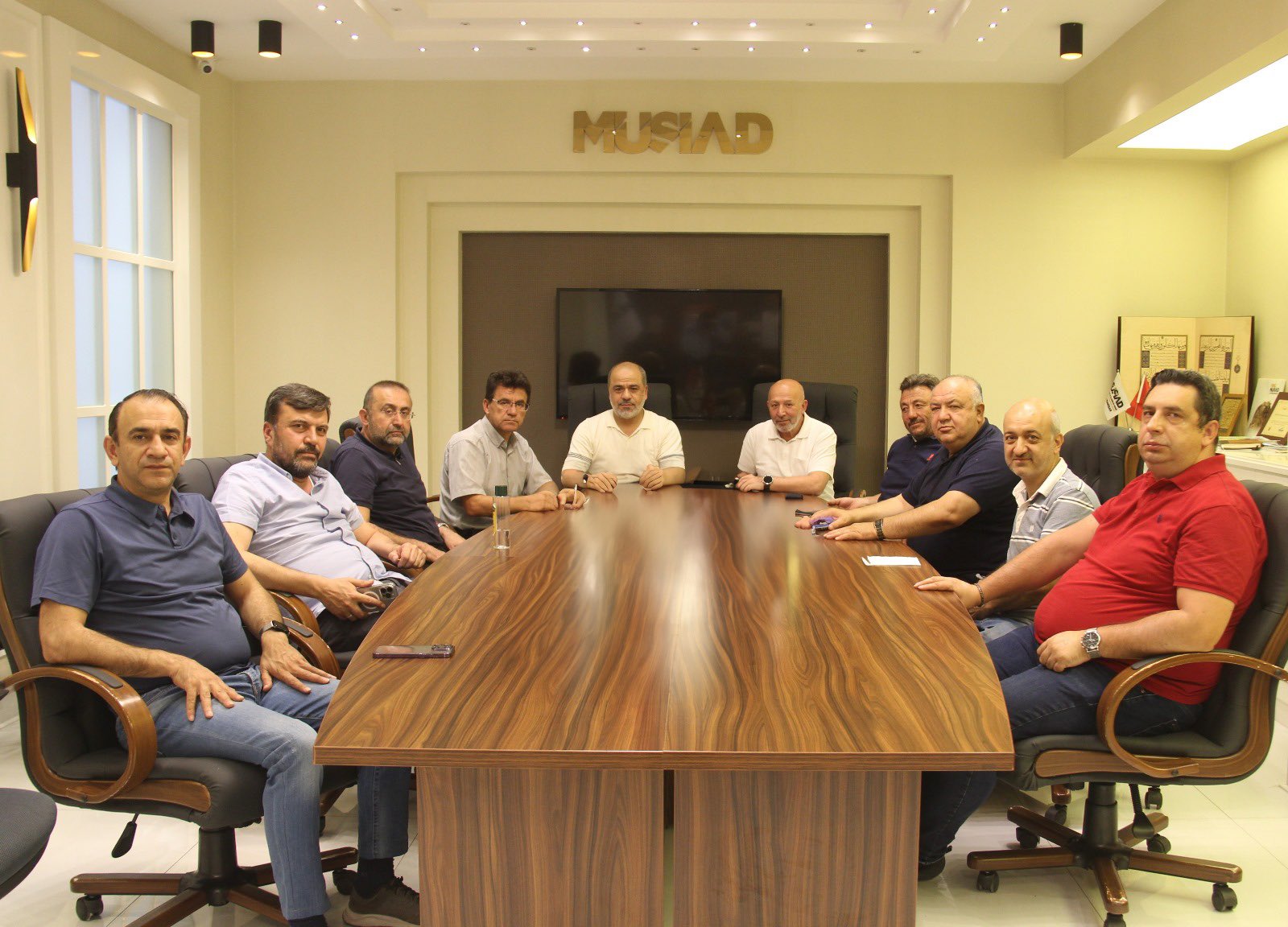 Başkan İşlek ve Ekibi İGM Başkanı Siper'i Misafir Etti
