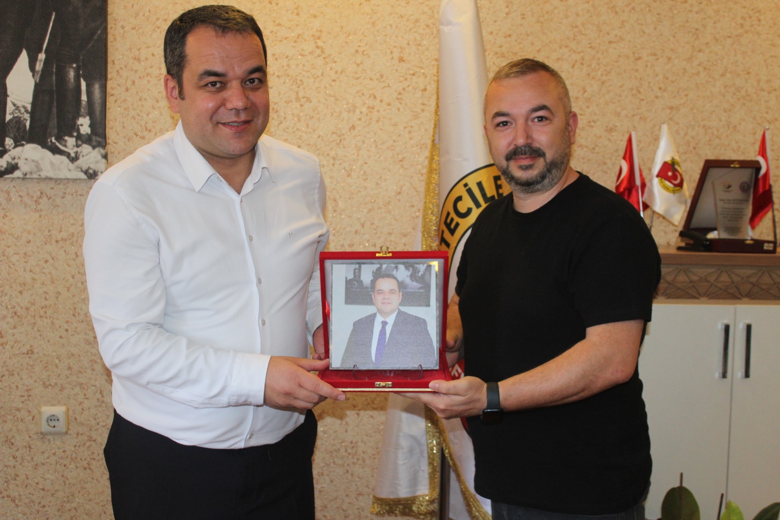 BEŞİKTAŞLILAR DERNEĞİNDEN AGC'YE ZİYARET
