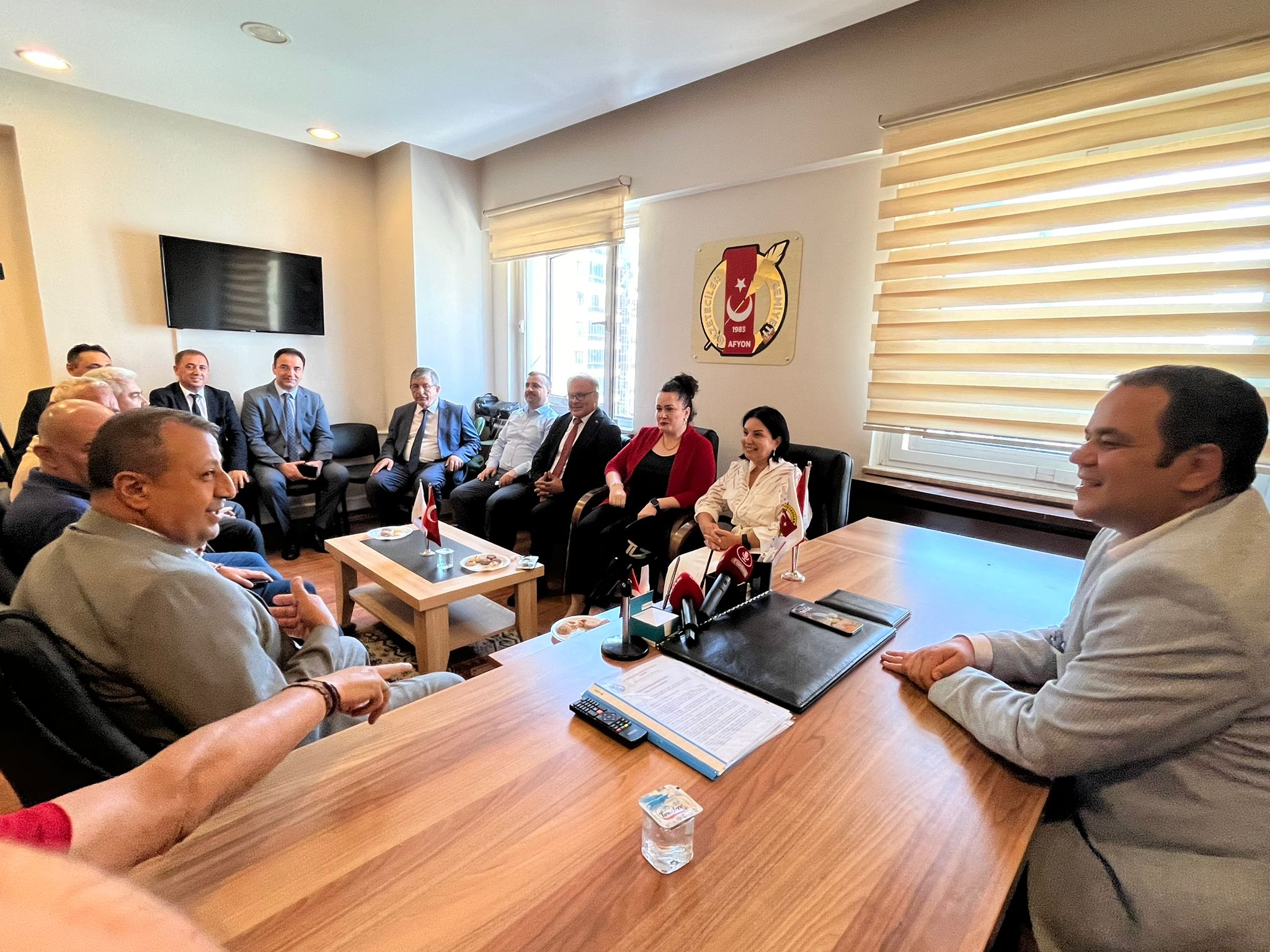 "BASINLA  KOORDİNELİ ÇALIŞARAK HALKIMIZA DOĞRU BİLGİLERİ ULAŞTIRACAĞIZ"