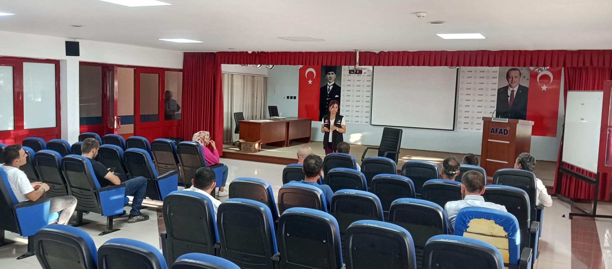 HELMİNG MANEVRASI KAFE VE RESTORANLARDA HAYAT KURTARIR