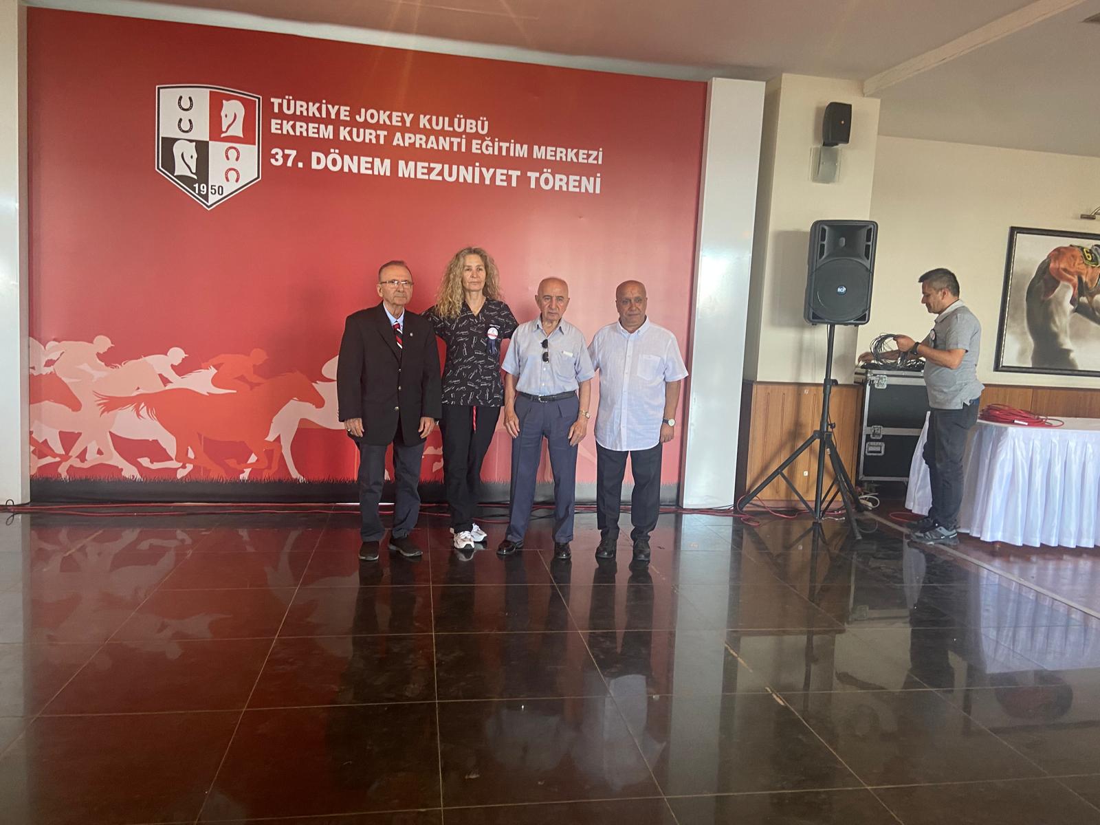 AFYONLU JOKEY EKREM KURT APRANTİ OKULU'NUN MEZUNİYET TÖRENİNE KATILDI