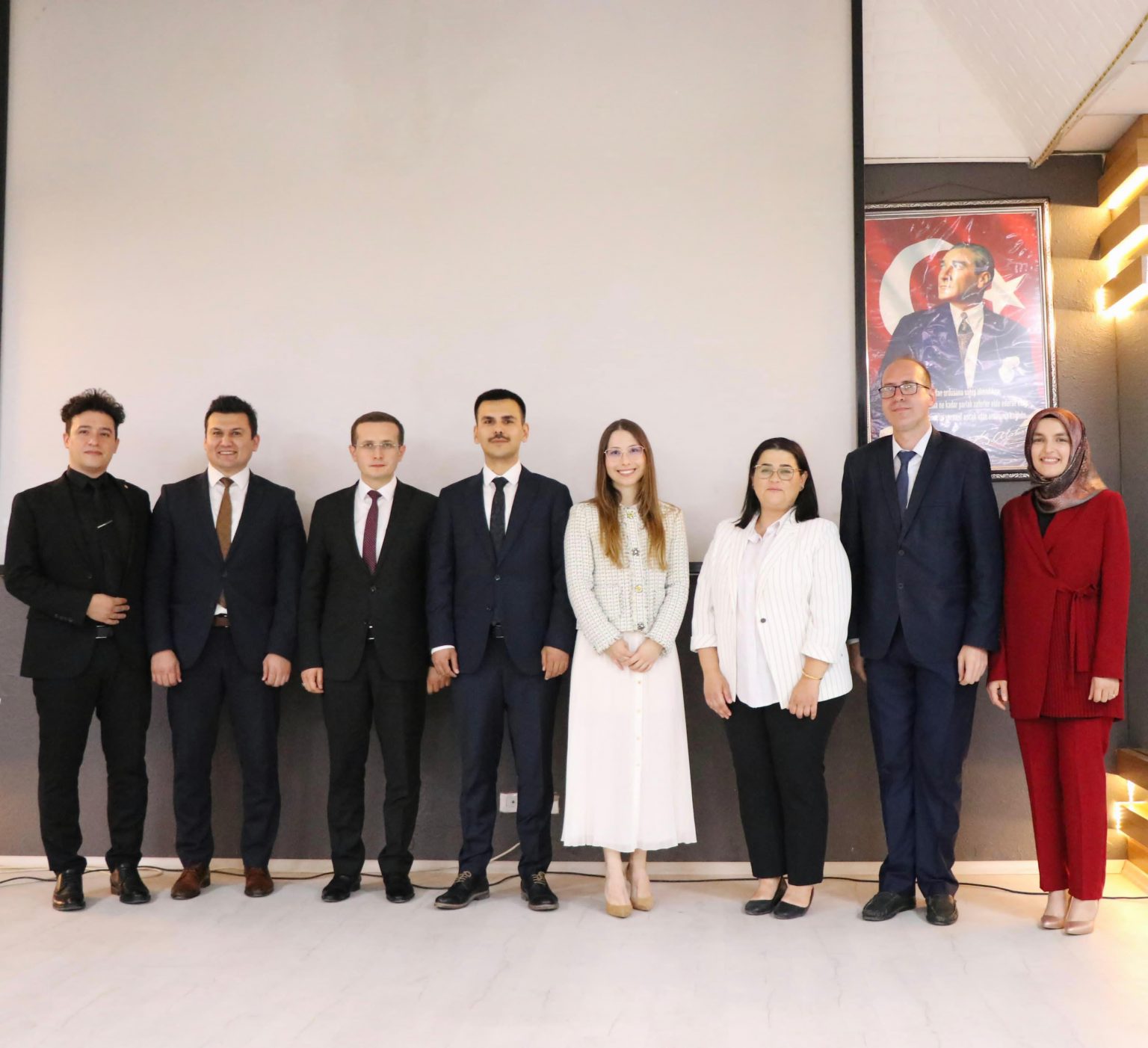 Dinar’da, Tayini Çıkan Hâkim ve Savcılara Veda Yemeği Düzenlendi