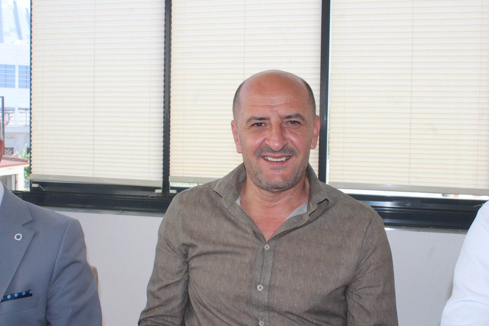AGC YÖNETİMİ VE İCRA KURULU ÜYELERİ DAYANIŞMA KAHVALTISINDA BİR ARAYA GELDİ