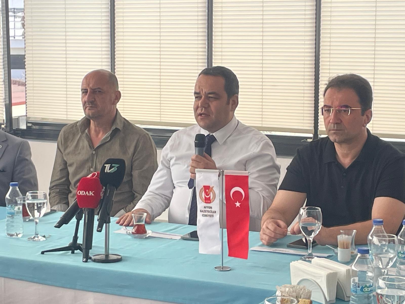 AGC YÖNETİMİ VE İCRA KURULU ÜYELERİ DAYANIŞMA KAHVALTISINDA BİR ARAYA GELDİ