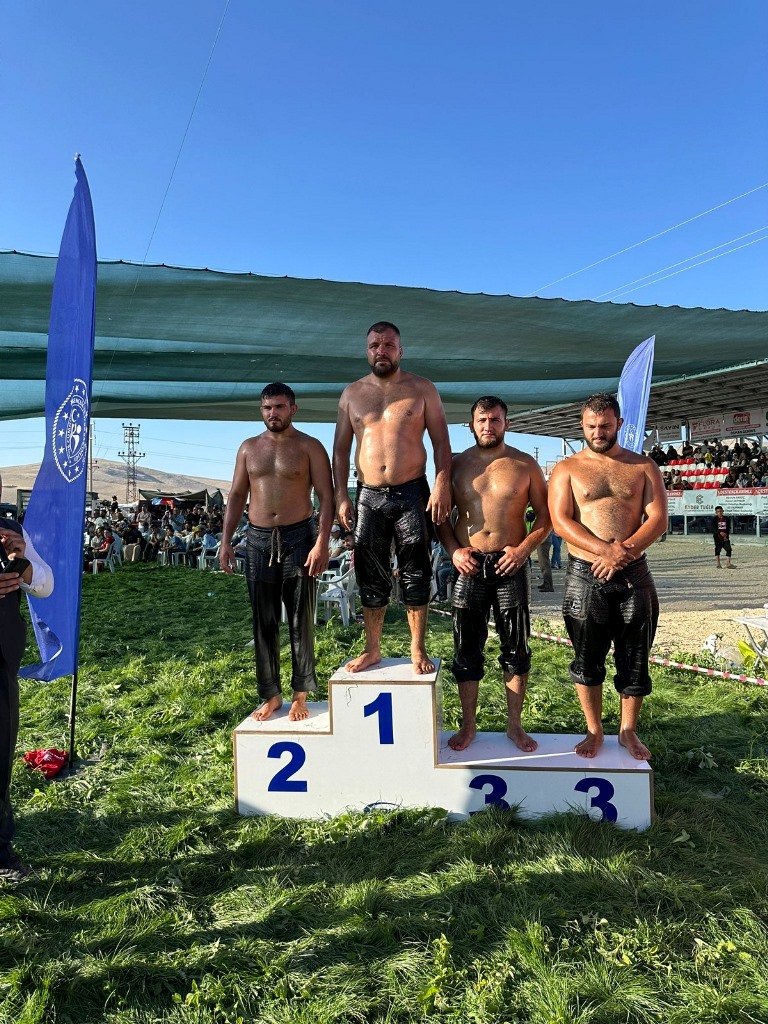 AFYON GENÇLİK VE SPOR İL MÜDÜRLÜĞÜ'NDEN BÜYÜK BAŞARI