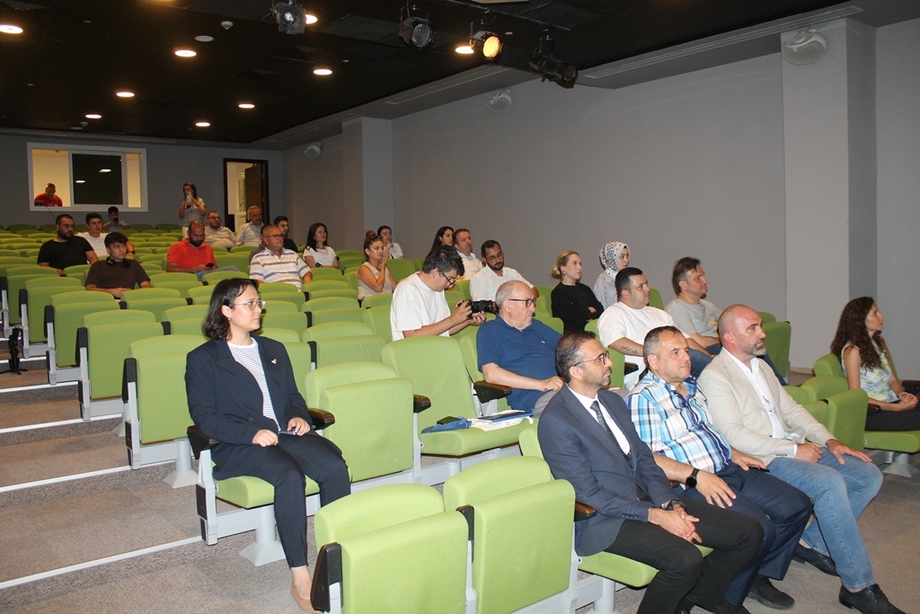 ATSO KOBİ AKADEMİSİ'NDEN "SÜRDÜRÜLEBİLİR ENERJİ ÇÖZÜMLERİ" EĞİTİMİ