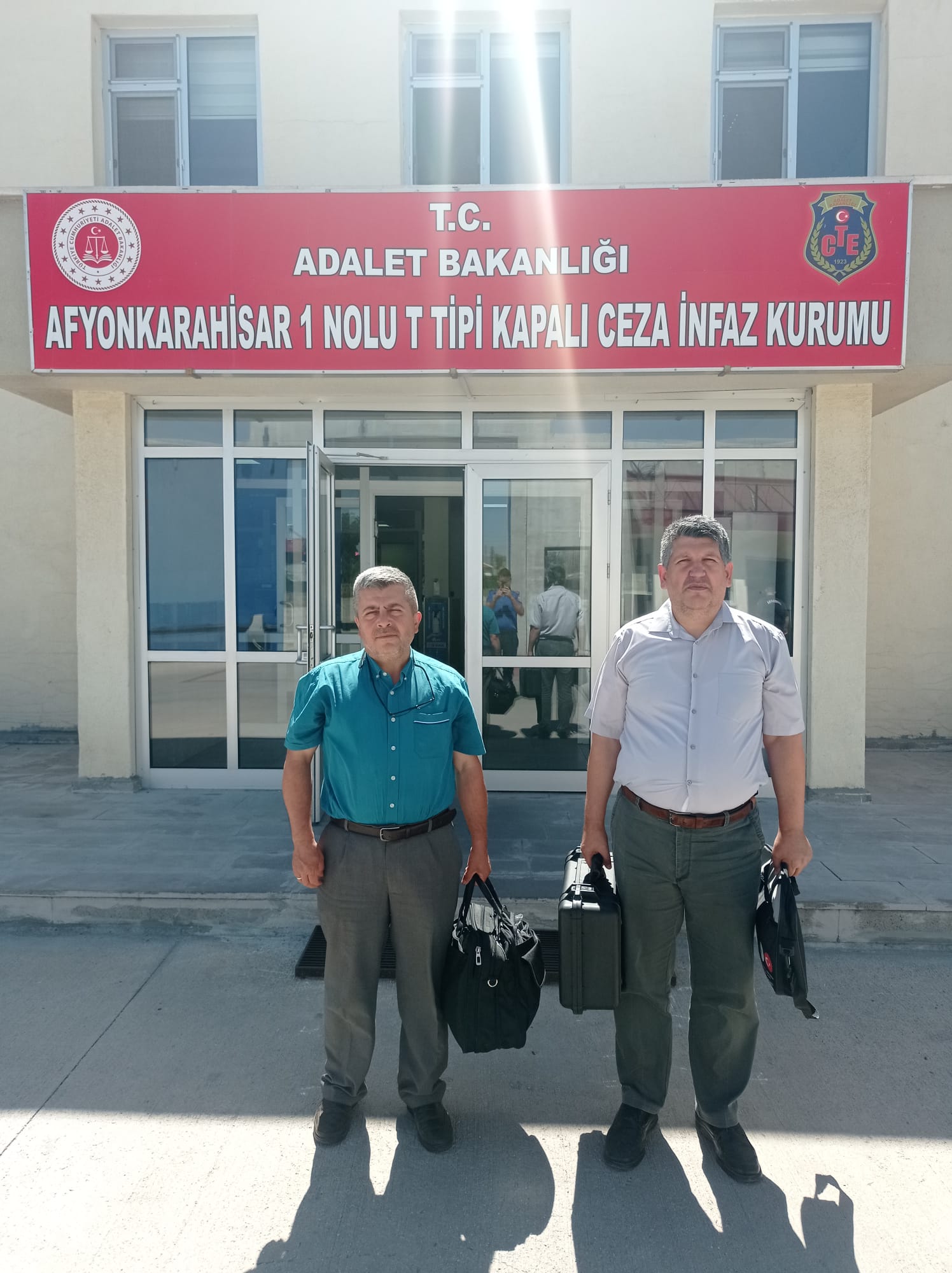 Nüfus Müdürlüğü Hız Kesmeden Hizmete Devam Ediyor