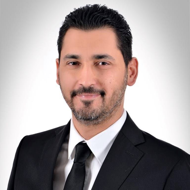 "BU BÜYÜK BAŞARIYI HAK ETTİĞİNE YÜREKTEN İNANIYORUM"