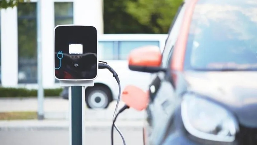 Elektrik zammı bugünden itibaren geçerli: Hangi araç bataryasını kaç TL'ye dolduracak?