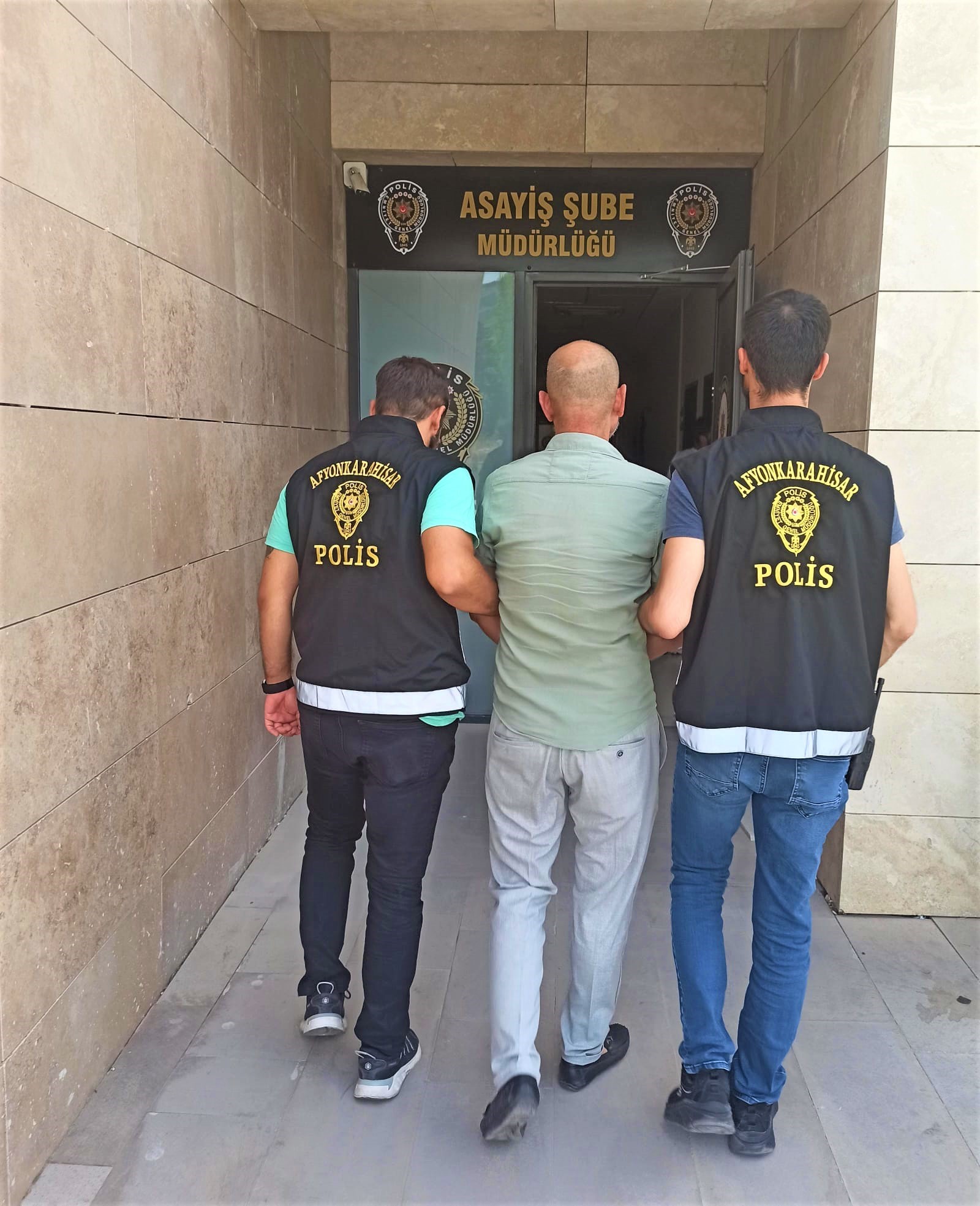 12 Suç Kaydı Bulunan Şahıs Kent Merkezinde Yakalandı
