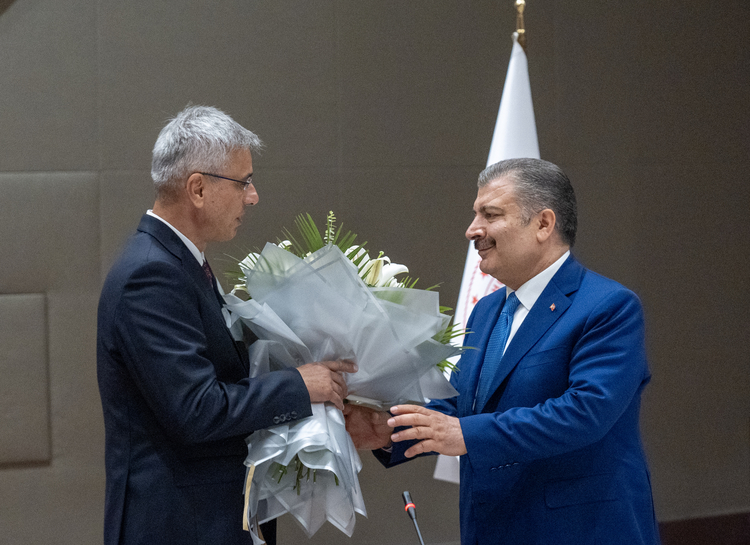 Sağlık Bakanı Memişoğlu, Görevi Fahrettin Koca'dan Devraldı
