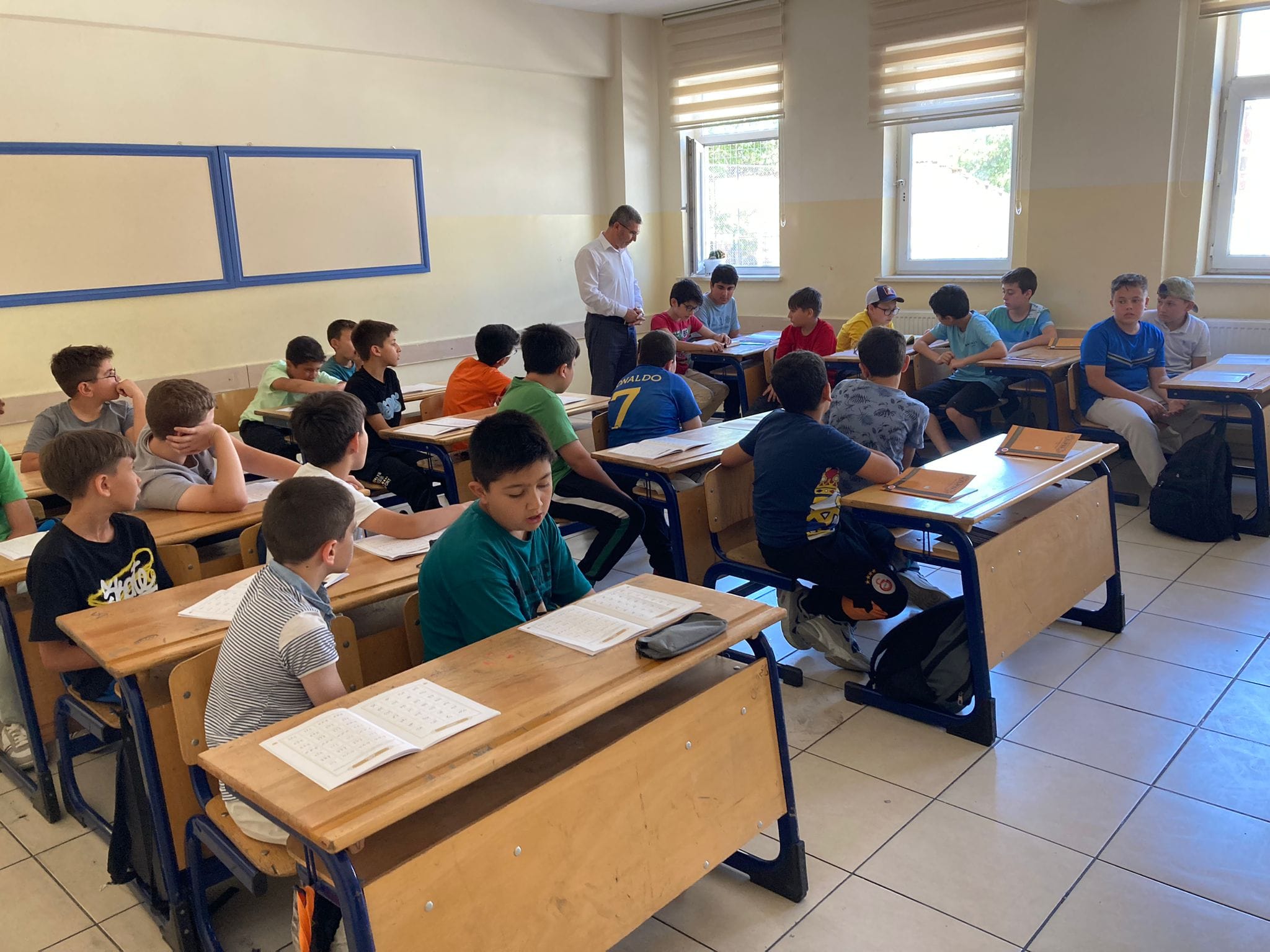 Şehit Sami Çiftçi İmam Hatip Ortaokulu'nda Yaz Kur'an Kursları Başladı