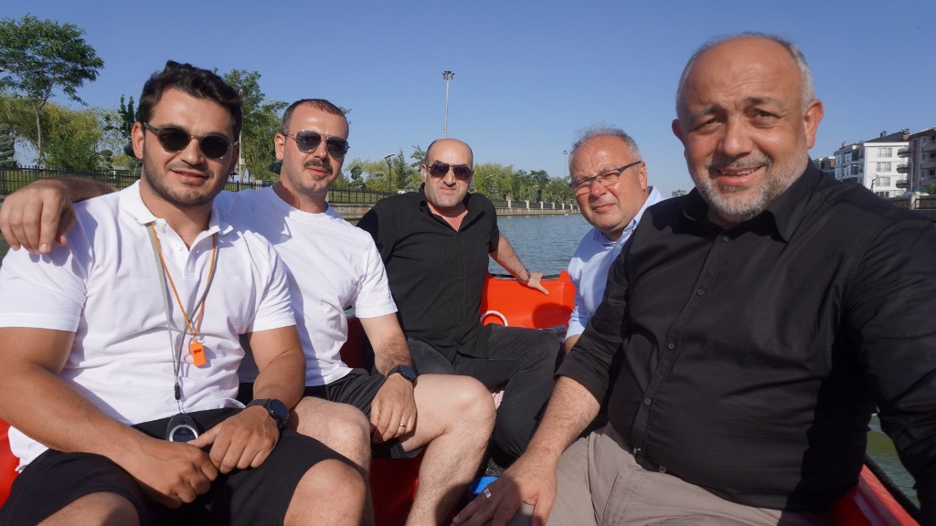 AFYONKARAHİSARLI GENÇ KANO SPORCULARI TÜRKİYE KUPASI'NA HAZIRLANIYOR
